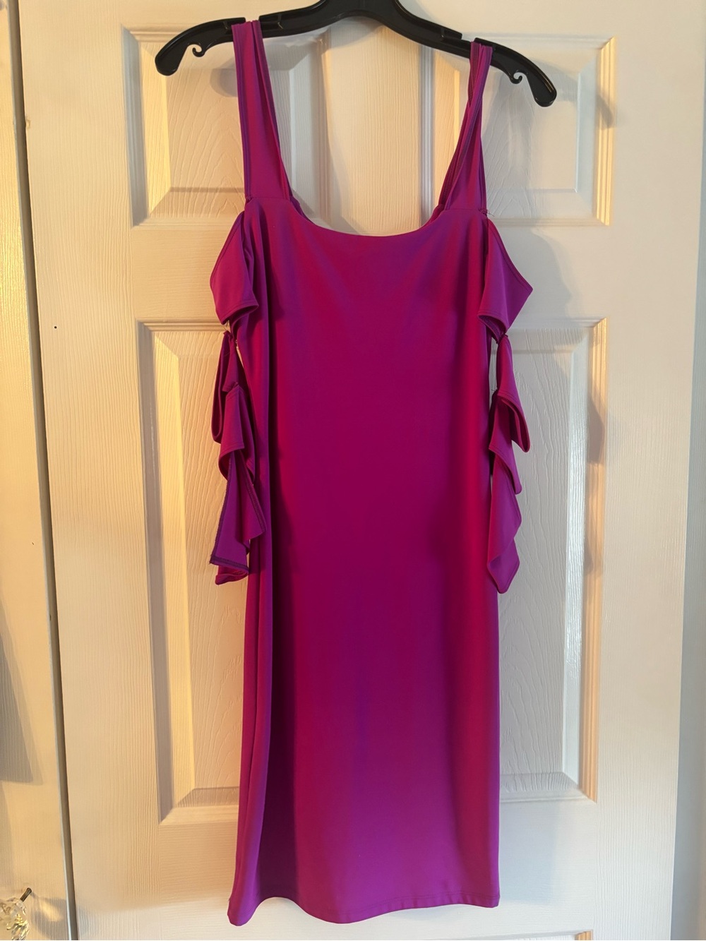 Sleeveless Magenta Midi Dress with Side Ruffle Detail